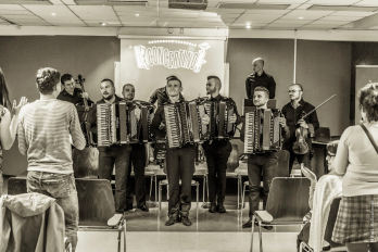 Les accordeons de feu de Chisinau a Strasbourg - copyright Joel Hellenbrand - 7