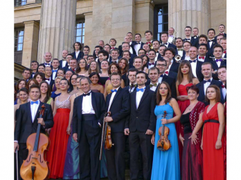 Orchestra Romana de Tineret in concert in Aix-en-Provence