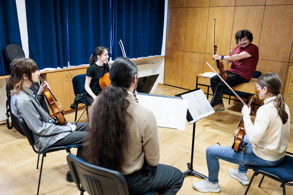 Ziua Solidaritatii romano-polone la Varsovia recitalul Cvartetului Arcadia si promovarea Concursului George Enescu