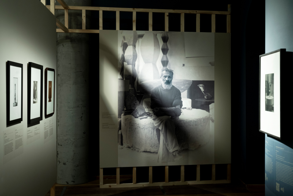 Wideo Wystawa Brancusi Rzezbienie swiatlem