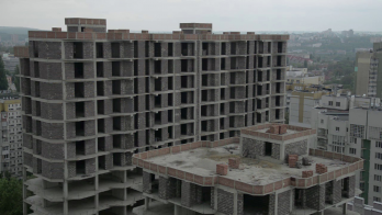 Still image from AUTOPCITY documentary, 2015 c Stefan Rusu & Asociatia Oberliht