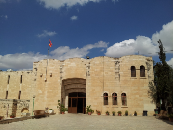 12102012 lansare la Seminarul Teologic Armean din cadrul Patriarhiei Armene de la Ierusalim