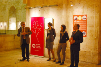 12_Discursuri inaugurale expo_Dl Pedro Inacio, director Muzeul Apei, dna Antoaneta Roman, director adj ICRL, fotografa Irina Dumitrascu, Dl Vasile Popovici, Ambasadorul Romaniei in Po