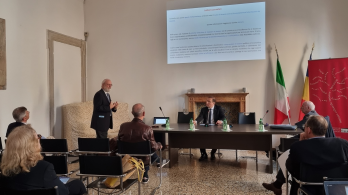 Bruno Crevato-Selvaggi (Societa Dalmata di Storia Patria, Roma), Relazioni postali fra Venezia e Cipro in eta moderna