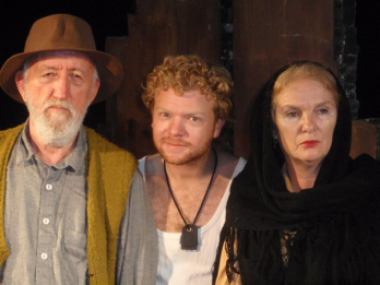 c Teatrul Karov