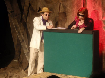 c Teatrul Karov