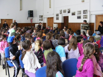 A doua Caravana a Bibliotecii ICR Budapesta porneste la drum