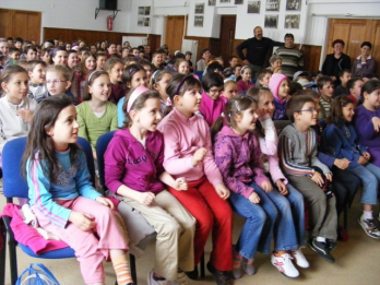 A doua Caravana a Bibliotecii ICR Budapesta porneste la drum