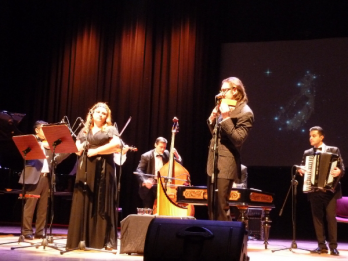 Aplauze si emotie la concertul extraordinar  Maria Tanase 100 - in sunetul naiului la Istanbul
