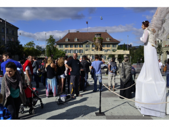 Articol in Observator Cultural despre "Zilele culturii romane la Berna"