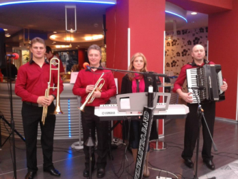 Concert Folclor  Weltmaistro Band