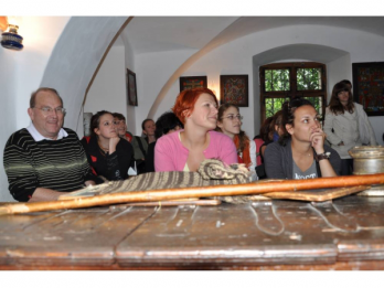 Cursanti din 17 tari invata limba romana, in luna iulie, in Romania