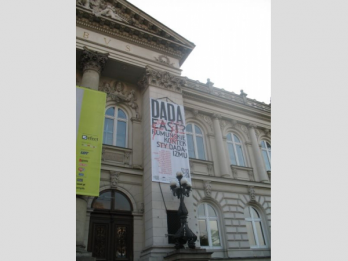 DADA EAST? CONTEXTE ROMaNEsTI ALE DADAISMULUI la Galeria Zacheta din Varsovia