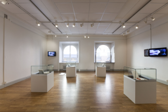Daniel Knorr - Limits of Jurisdiction Foto Jean-Baptiste Beranger