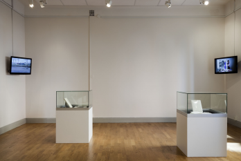 Daniel Knorr - Limits of Jurisdiction Foto Jean-Baptiste Beranger