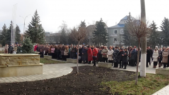 Dezvelirea bustului mitropolitului Iosif Naniescu la Sangerei