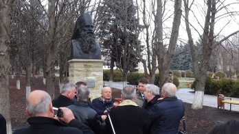 Dezvelirea bustului mitropolitului Iosif Naniescu la Sangerei