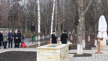 Dezvelirea bustului mitropolitului Iosif Naniescu la Sangerei