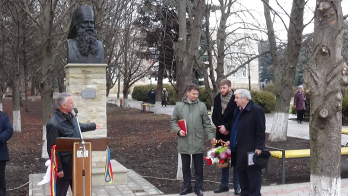 Dezvelirea bustului mitropolitului Iosif Naniescu la Sangerei