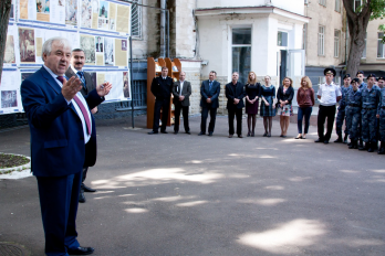 Expozitia Lucian Blaga - Poemele luminii la Academia de Politie Stefan cel Mare"