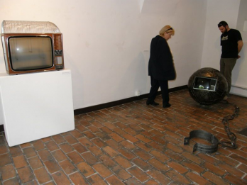 Expozitia TVmania la Galeria Budapesta si la Bookfest 