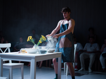 DUAL, un performance despre prietenie Foto Bogdan Botofei