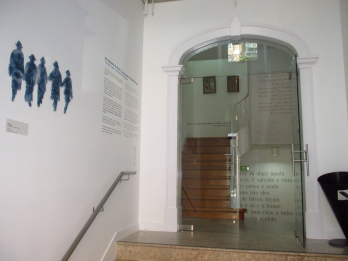 Intrare in Casa Fernando Pessoa 