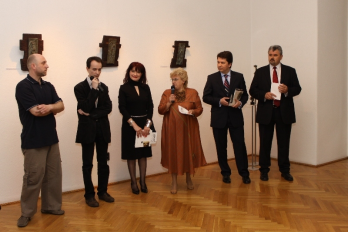 loan GRECU - Linie, volum si mesaj, expozitie de sculptura