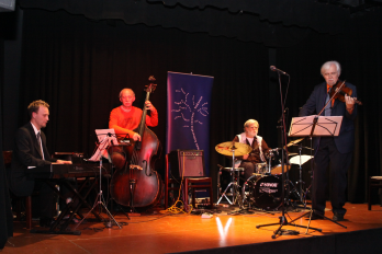Locomotiva Jazz cu Johnny Bota, Eugen Gondi, Csaba Deseo si Attila Juhasz 