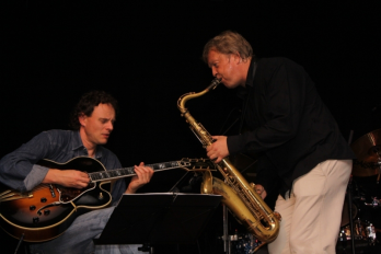 Locomotiva Jazz soseste la Pecs, capitala culturala europeana Cu vagoane din Romania, Estonia si Ungaria