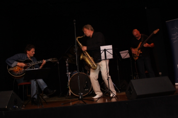 Locomotiva Jazz soseste la Pecs, capitala culturala europeana Cu vagoane din Romania, Estonia si Ungaria