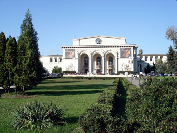 Mai - OPERA NAtIONALa BUCUREsTI
