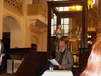 Noaptea literaturii
