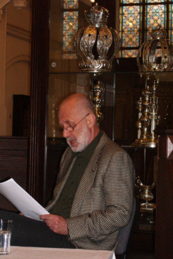 Noaptea literaturii