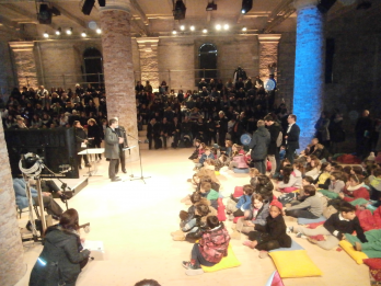 Opening, 7 februarie