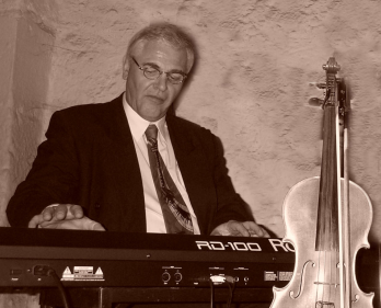 PAUL WEINER