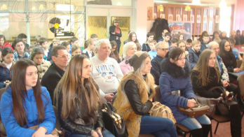 Prelegere dedicata Unirii Principatelor si recital de poezie sustinut de directorul ICR Chisinau, acad Valeriu Matei la Biblioteca Municipala de Arta Tudor Arghezi
