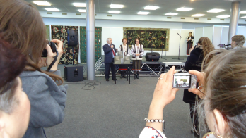 Prezentarea volumului "Covoare basarabene" in cadrul Targului National al Covorului din Republica Moldova