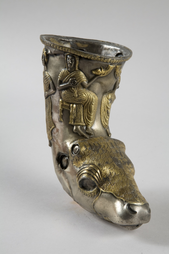 Rhyton-ul descoperit la Poroina Mare, jud Mehedinti, secolele IV-III ien