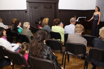 Serata muzicala cu mezzo-soprana Olga Szabo