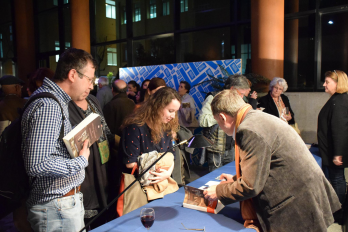 Firma de libros