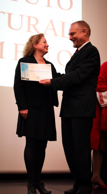 Sophie Laszlo (Directoare Institut Francais de Portugal) & Virgil Mihaiu