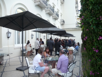 Terasa dinspre gradina Salonului Imperial